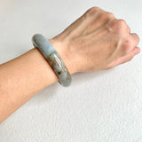 57.8mm A-Grade Natural Bluish Grey Modern Round Bangle No. 600157