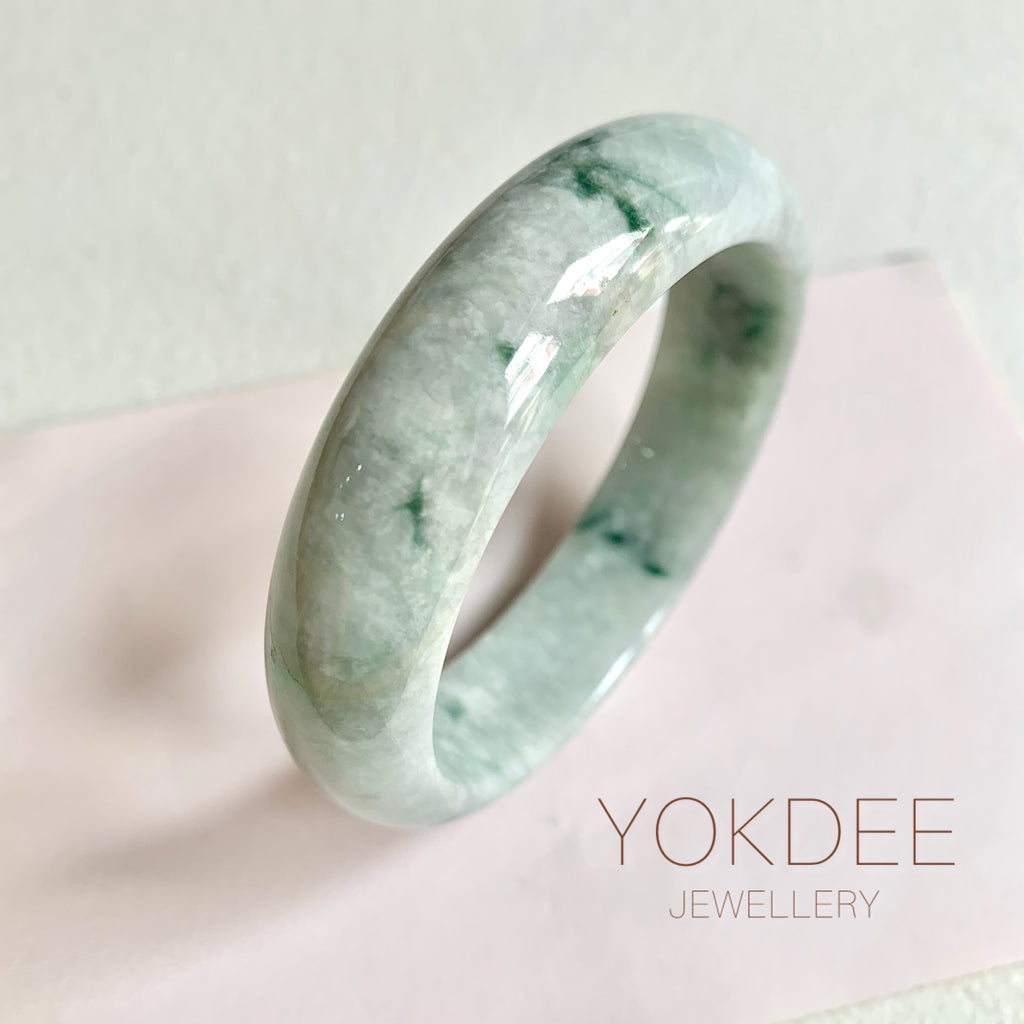 58.6mm A-Grade Natural Green Floral Modern Round Bangle No. 600123