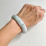 58.2mm A-Grade Natural Light Green Modern Round Bangle No. 600168