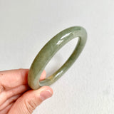 53.1mm A-Grade Natural Yellowish Green Brown Traditional Round Bangle No. 152028