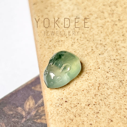 2.6 cts Icy A-Grade Natural Floral Jadeite Mouse No.172400