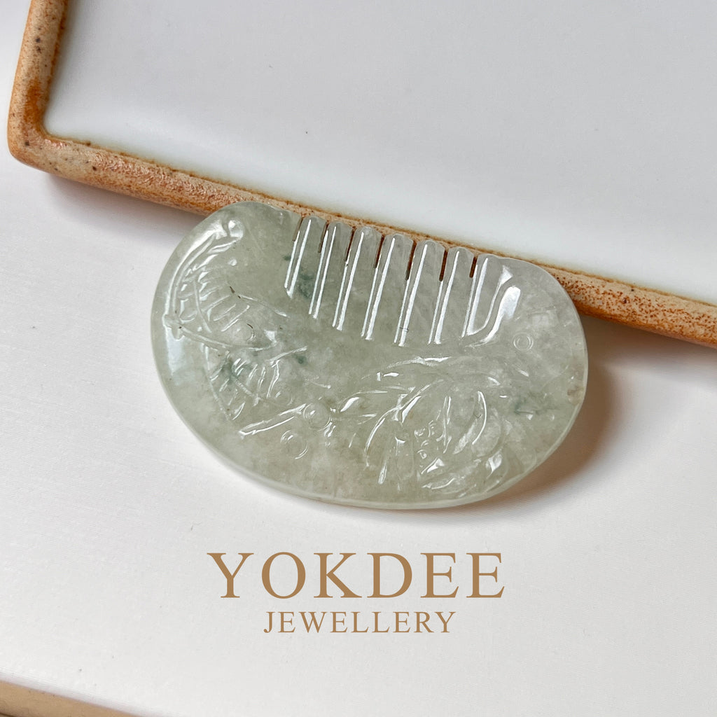 A-Grade Floral Jadeite Shubi (Comb) Piece No.172433