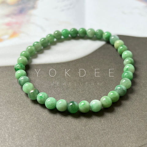 Buy BluDiamond Green Jade Bracelet Original Certified Green Jade Bracelet  Beautiful 22 Beads Green Stone Jade Bracelet For Wearing Purpose at  Amazon.in