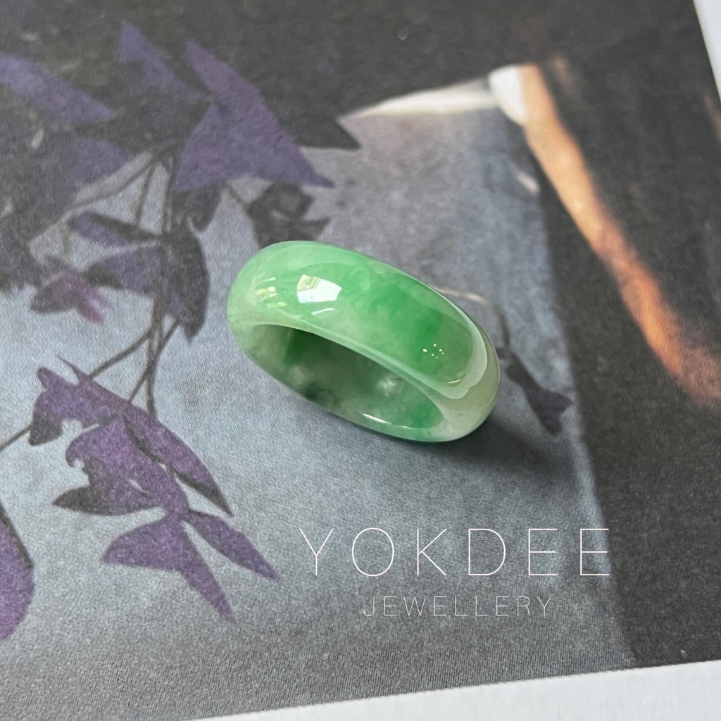 15.2mm A-Grade Natural Imperial Green Jadeite Abacus Ring Band No. 162435