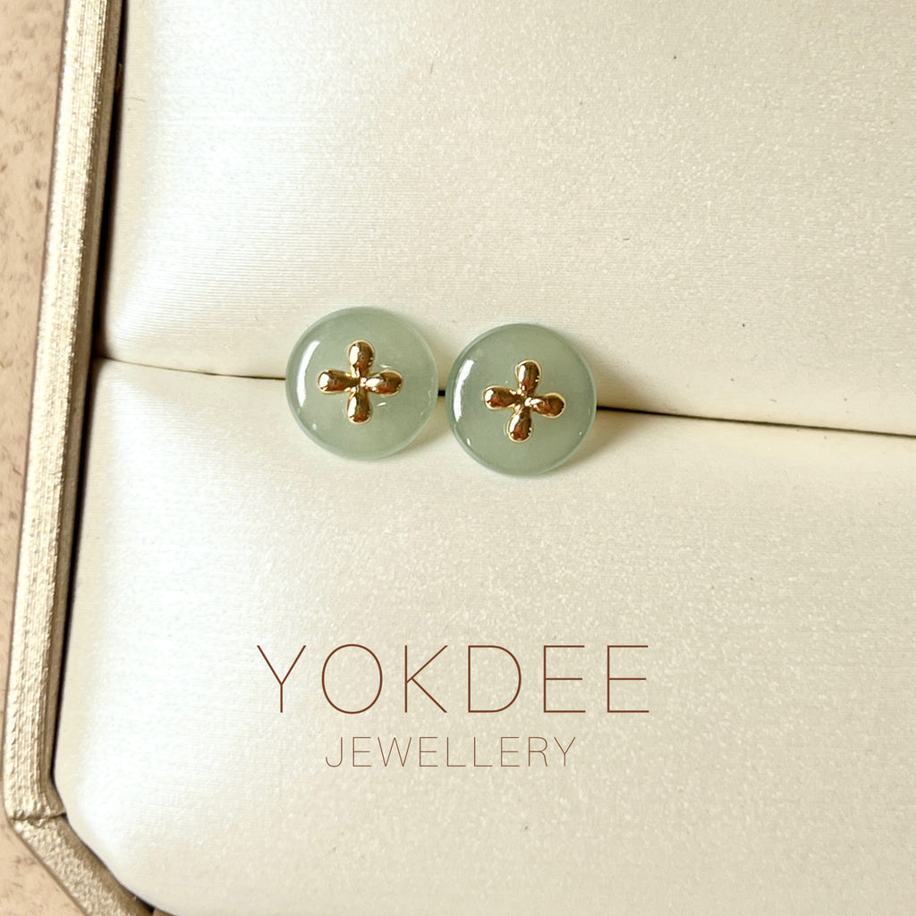 Icy A-Grade Natural Light Bluish Green Jadeite Donut Stud Earring (Lilac Flower) No. 180838