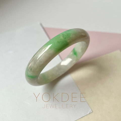 56mm A-Grade Natural Lavender Green Jadeite Modern Round Bangle No.151871